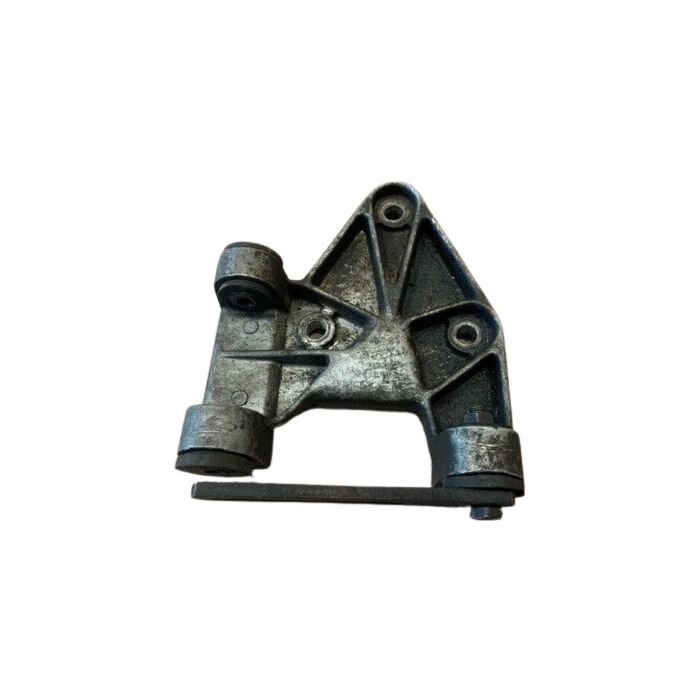 Beslag Servostyringspumpe, Styrepumpebeslag, Servostyring, Pumpe, Servoudstyr, B19 B20, Original Volvo 240, 260, 760, 1219522, 1219300, Used Product.