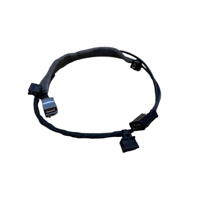 Volvo ledningsnettilbehør. Medieafspiller (IAM) USB til tilslutning af en USB-telefon til Volvo XC90 mediesæt. Varenummer 31300172.