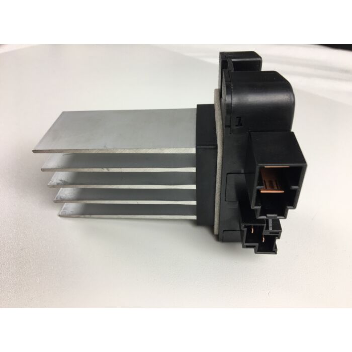 Volvo Formodstand varmemotor med aircondition 850 4-dørs chassis -131.295 5-dørs chassis -37363 (BYTTE) Volvo varenummer 6811581